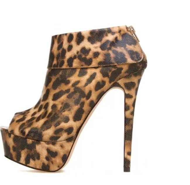 shoedazzle 800 number